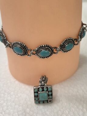 Silver Link Bracelet with Turquoise Oval Accents 925 Sterling Silver